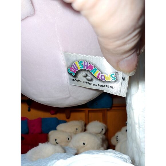 2018 Bop the Bunny 16” Squishmallow – HTF Easter Plush – Slight Staining – Colle - Picture 9 of 9